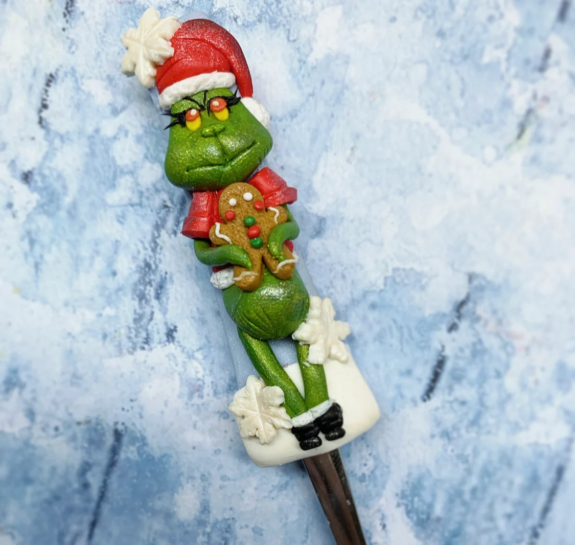 Cucharilla Artesanal Grinch Navideño