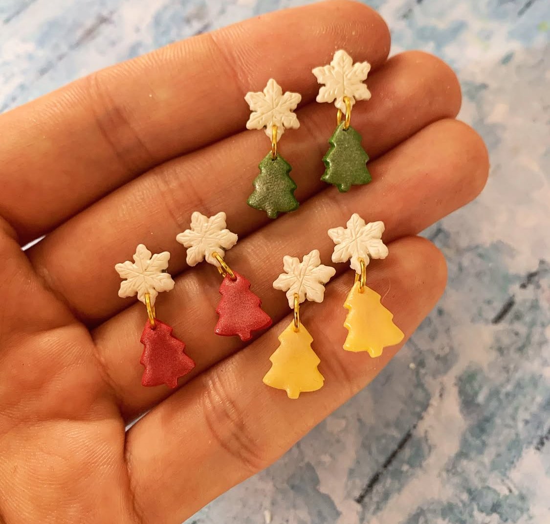 Pendientes navideños – Árbol de Navidad con copo de nieve