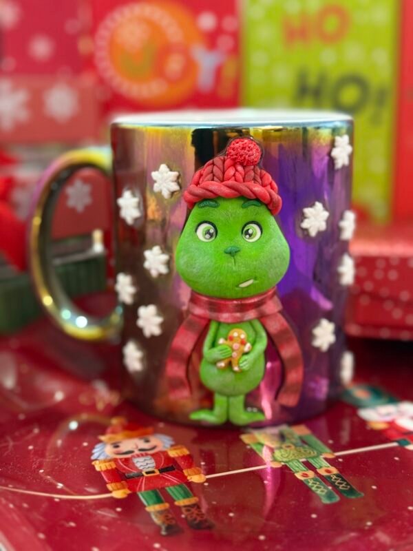 🎄 Taza artesanal del Grinch Navideño