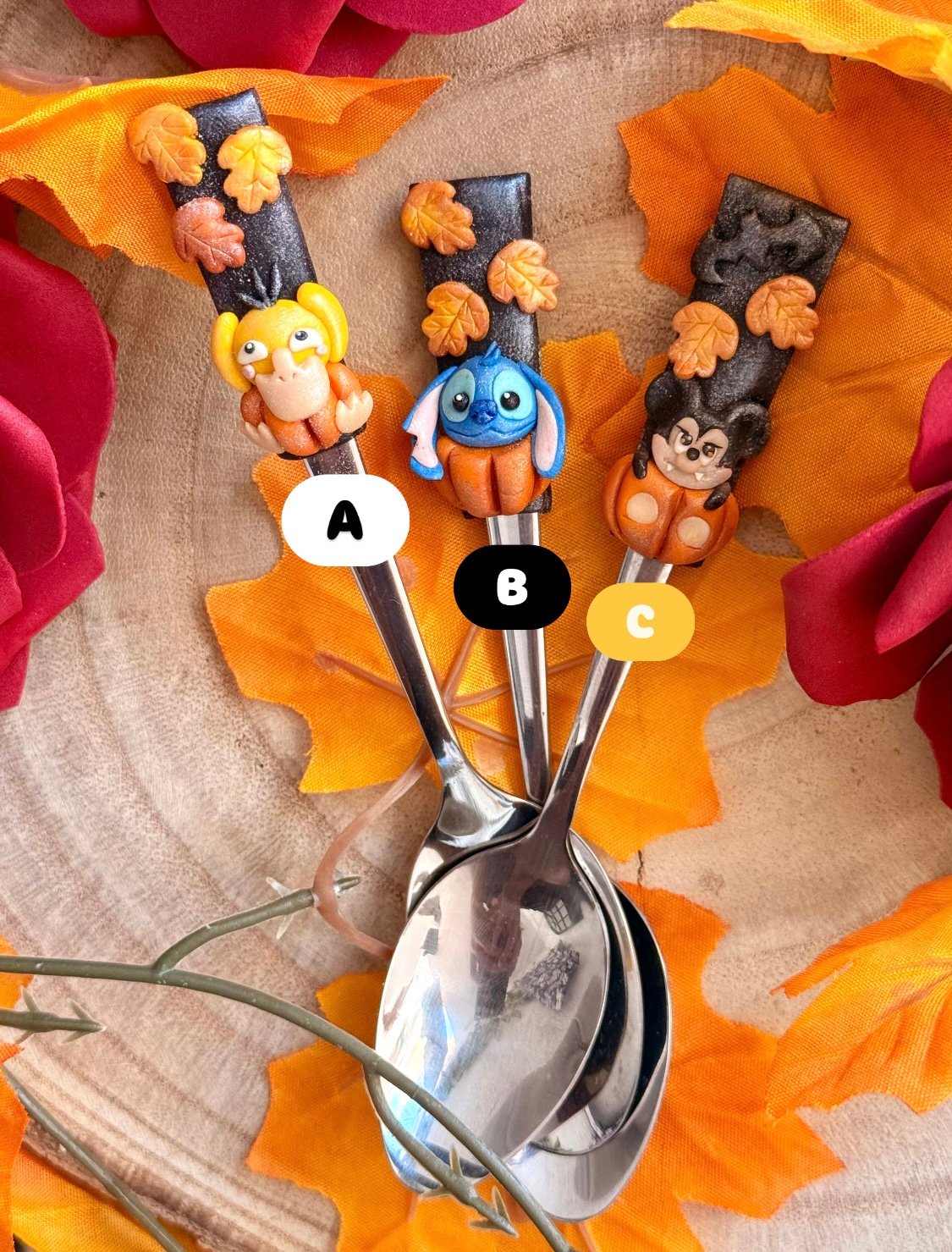 Cucharillas otoñales mágicas – Psyduck, Stitch y Mickey Vampiro