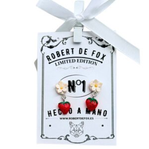 Pendientes de fresa y flor