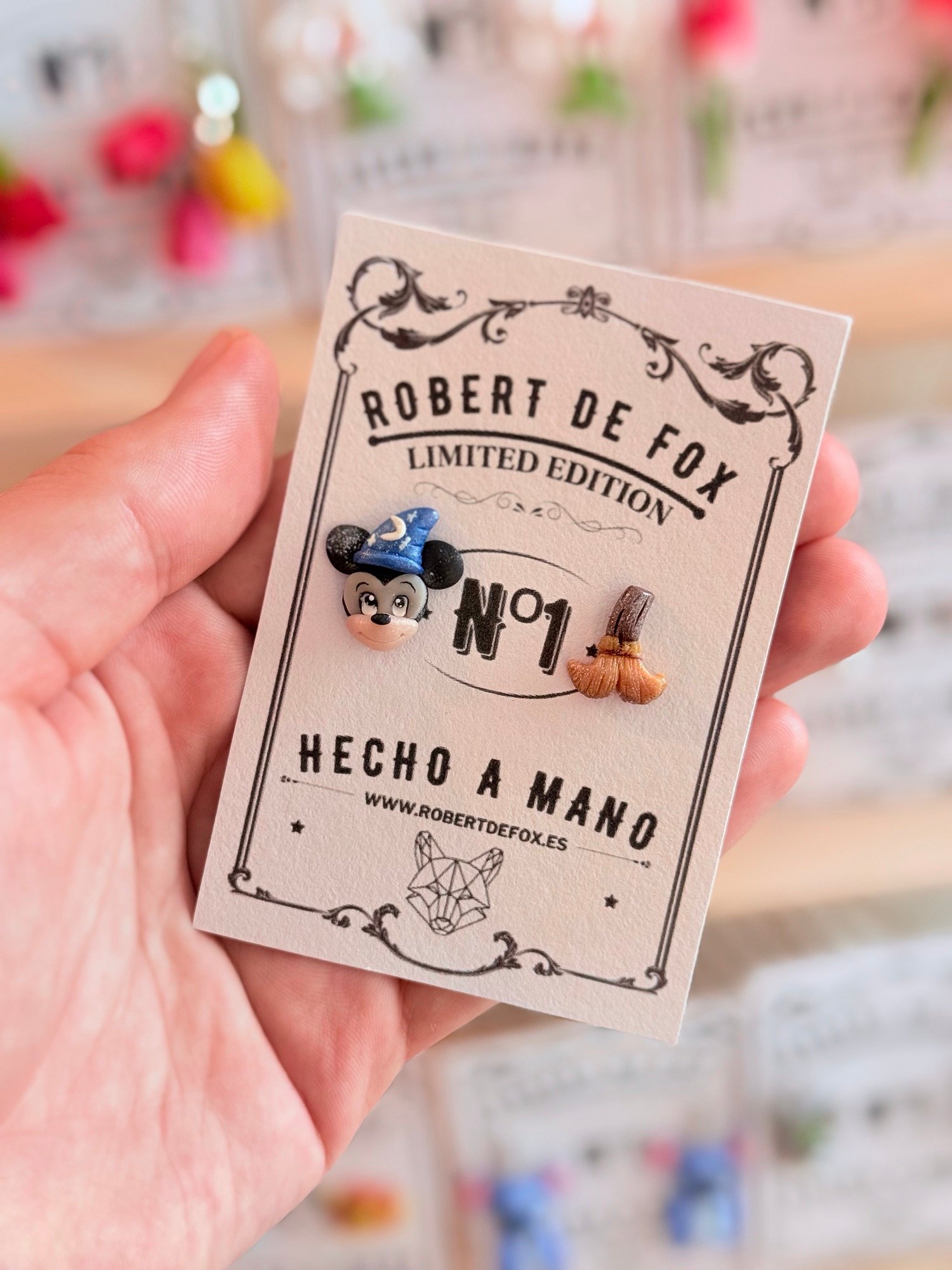 Pendientes Mickey Hechicero - botón