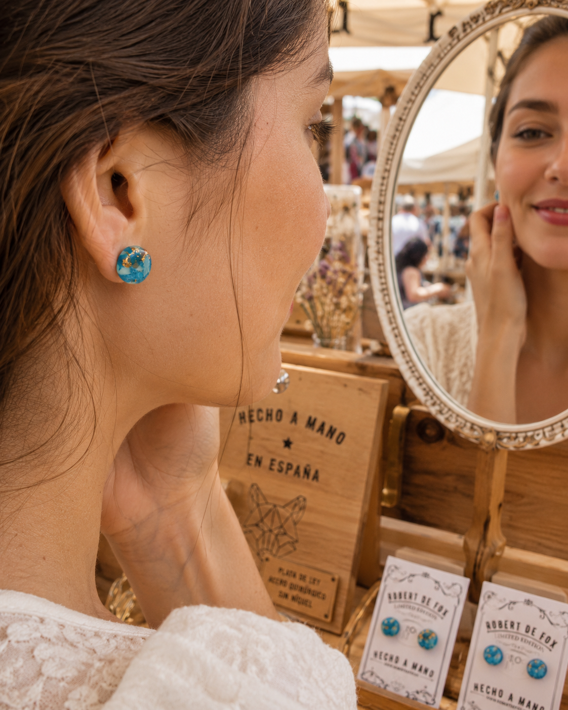 Pendientes de círculo turquesa, blanco y dorado efecto cristal - botón - Imagen 2