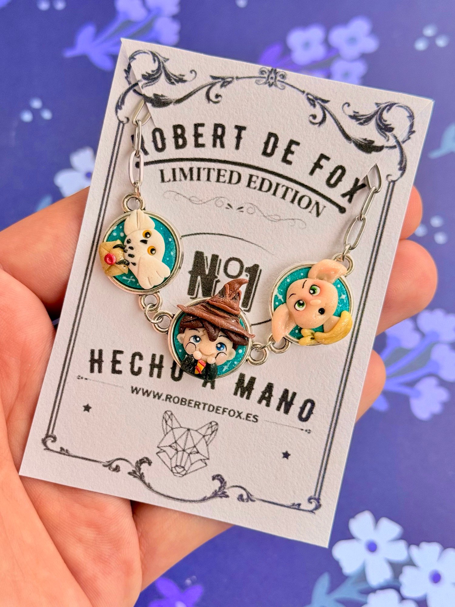 Pulsera mágica inspirada en Harry Potter con Hedwig, Dobby y Sombrero Seleccionador